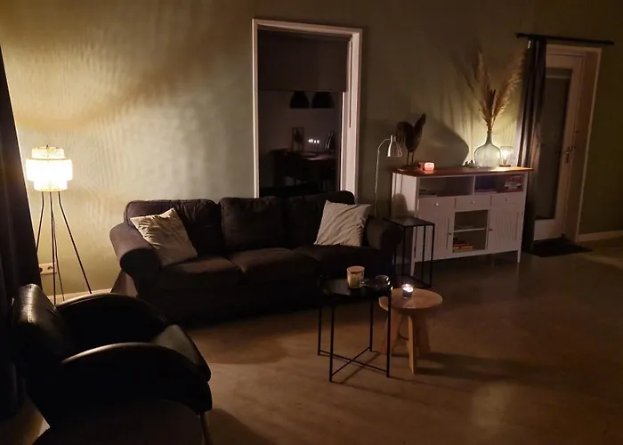 De Varkensstal * De Heurne