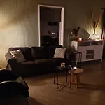 De Varkensstal * De Heurne