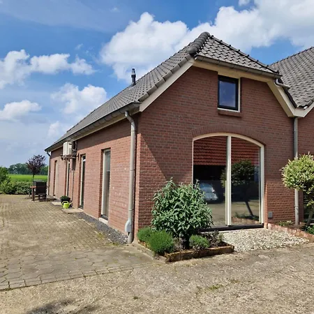 De Varkensstal *