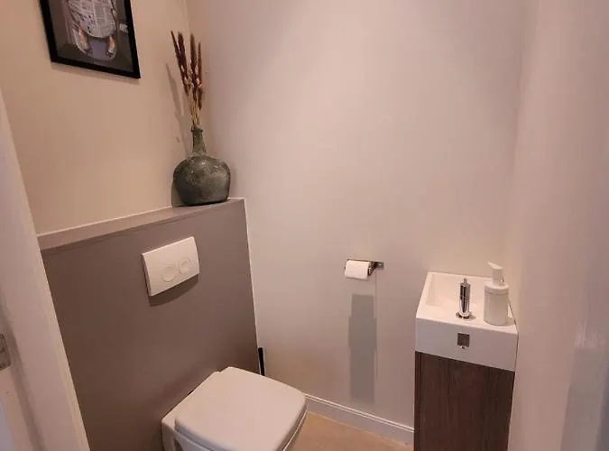 De Varkensstal Nyaraló *