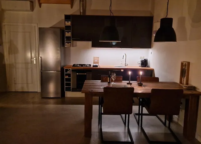 De Varkensstal Nyaraló